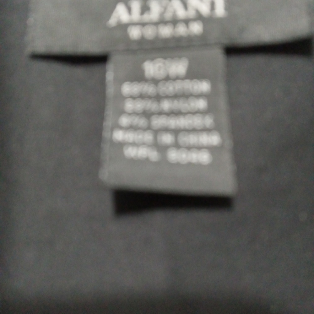 Alfani Black Blouse Pleated Button Down Long Sleeve Top Career Size 16W - Picture 5 of 5